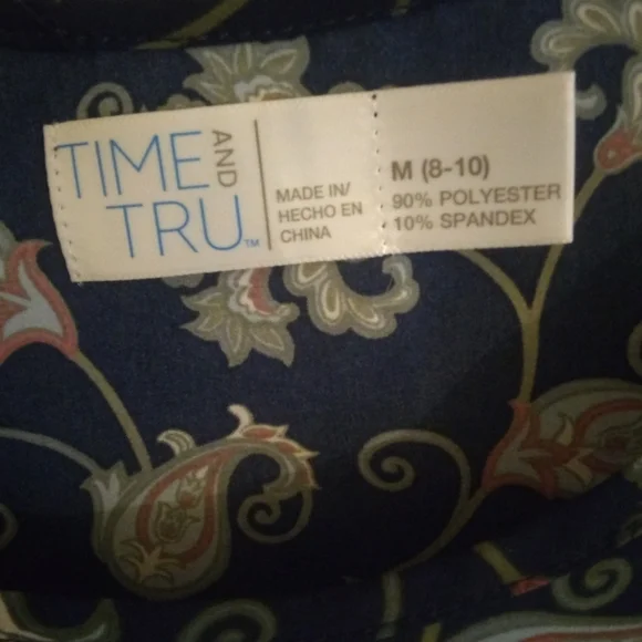 TIME and TRU Top - Picture 6 of 6